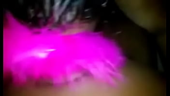 Mamando e tomando leite de pica