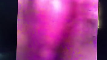 Jeune salope ce masturbe