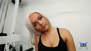 The buffest barbie blonde pawg river fox gets drilled in the gym