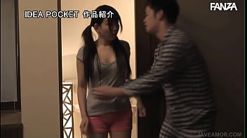 Transformei meu irmãozinho virgem num monstro do sexo pt br