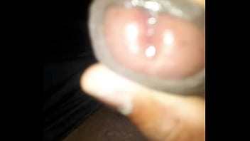 Alguém quer engolir esse pau