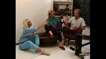 Helena duval & irina share a stud in the gym