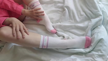 Sockjob cum on cute socks