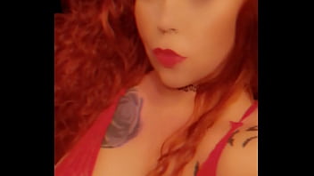 Roxycrimson in sexy redd beautiful eyes