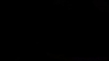 Busty cougar les strapon fucking dyke babe