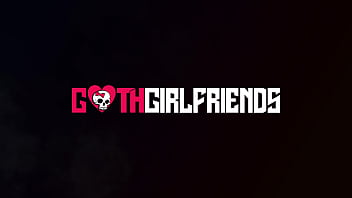 Willow ryder smiles when her man finishes in her mouth