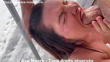 Ava moore il me baise comme une salope face des pistes de ski Ava moore il me baise comme une salope face des pistes de ski