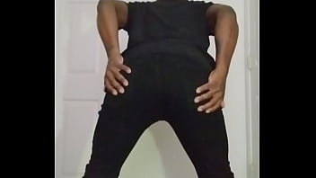 Around 7 or 8 minutes of stretching ass for exercise you can feel free to join in for free 2