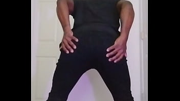 Around 7 or 8 minutes of stretching ass for exercise you can feel free to join in for free 2