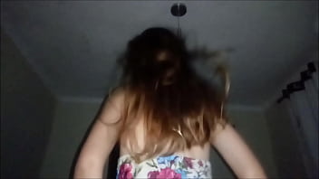 Primeiro vídeo porno da esposa safada