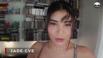 Now a new video is coming soon to my page join me with the superb jadecve from the french tv show "la villa des cœurs