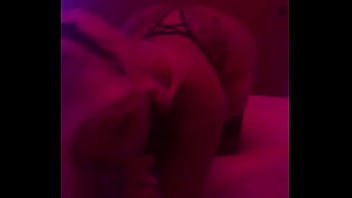 Argentina tetona y culona la chupa