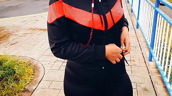 Milf de gran culo es follada por un desconocido por dinero sexo por dinero