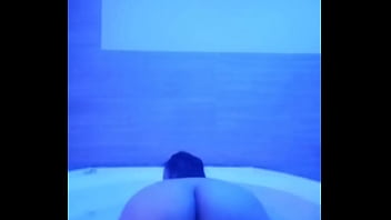 Me encanta mover el culo