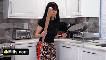 Femdom milf having fun with a clueless guy