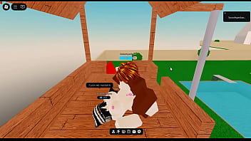 Bot de sovieticwaifu20 en un condo de roblox