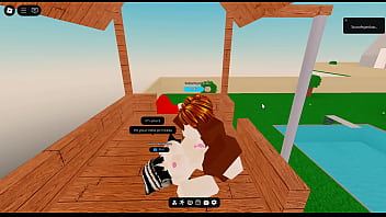 Bot de sovieticwaifu20 en un condo de roblox