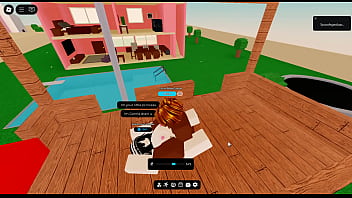 Bot de sovieticwaifu20 en un condo de roblox