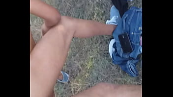 Culiando Con El Novio De Un Amigo En El Monte thumbnail