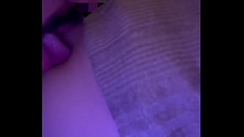 Sucking my girl's belly button