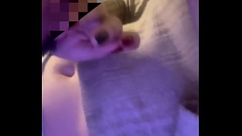 Sucking my girl's belly button