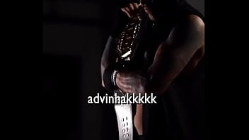 Duas gostosonas fazem sexo anal