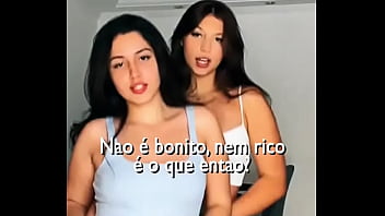 Duas gostosonas fazem sexo anal