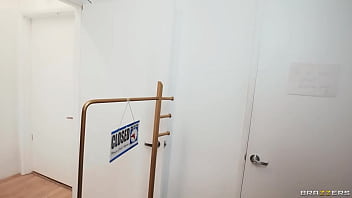 I'm off the clock brazzers enter xvpromo I'm off the clock brazzers enter xvpromo