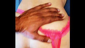 Cuzinho sendo arrombado