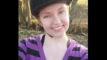 Trailer cavaliêre sadique lêche mes bottes sales mets toi à genou