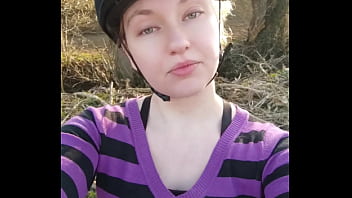 Trailer cavaliêre sadique lêche mes bottes sales mets toi à genou