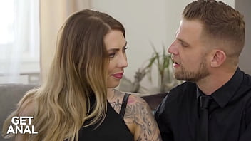 German milf mia blow pushes her butthole to the limit