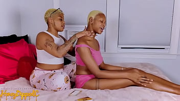 Girls game night ft manithemuse