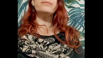 Bon mardi mes loulous oups j'ai les boobs qui débordent