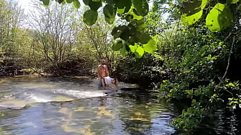 They get caught during anal sex outside in public 1of2