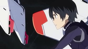 Bébé dans la machine