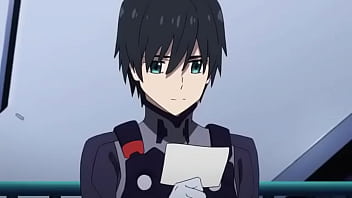 Bébé dans la machine