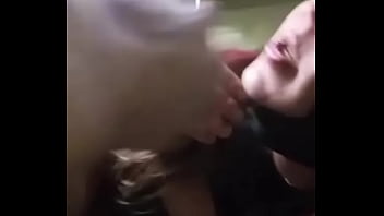 Corrida en la cara de mi mujer