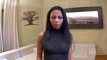 La metisse a de gros lolos et le feu au cul french amateur