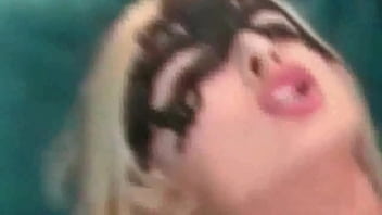 Mais dois na minha cama Mais dois na minha cama