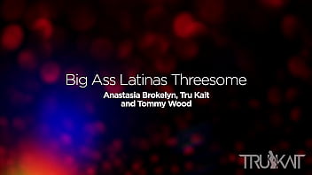 Big ass latina rimming and fucking big cock euro dude tru kait
