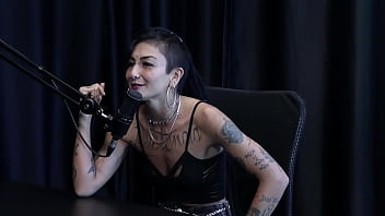 Prefere dominar tem vontade de um gang bang com oito gosta de pau grande e o vídeo que fez com o mário caroleta roots watch sheer red