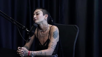 Prefere dominar tem vontade de um gang bang com oito gosta de pau grande e o vídeo que fez com o mário caroleta roots watch sheer red