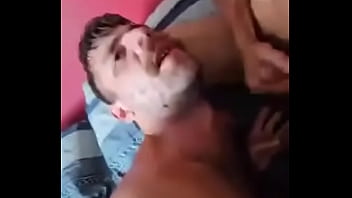 Lembrando dessa tarde que fiquei no meio do camera mauricio e o emixxx2000 levei leitada dos dois