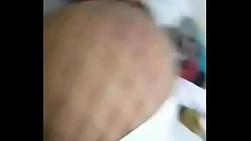 Gostosa mostrando o rabetão