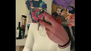 Girlfriend forgot wearing bra during a party