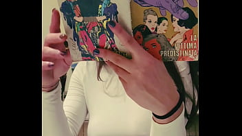 Girlfriend forgot wearing bra during a party