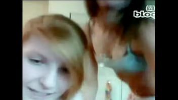 Hot girl shack her ass