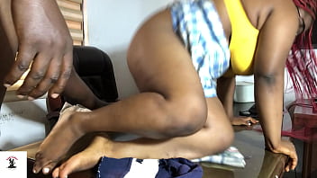 Early morning monday fuck between honey boss and the office cleaner boy