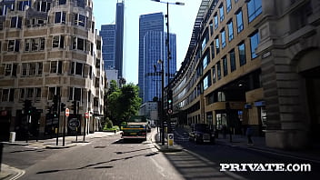 Lara lee and her sexy lingerie